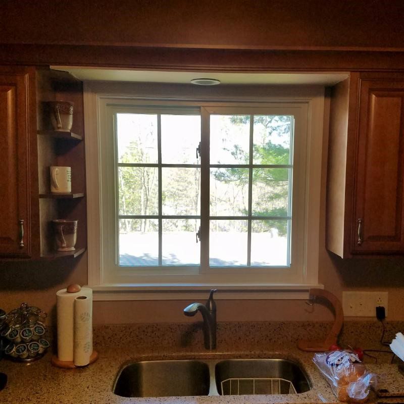 This week’s featured project is a kitchen window for Robert Sacco in Utica. Mr. Sacco is a repeat customer, having recently completed a tub-to-shower conversion in his bathroom by New York Sash. When he was looking for a solution to replace the window over his sink, Mr. Sacco’s Design Consultant Mike suggested a New York Sash two lite slider window.