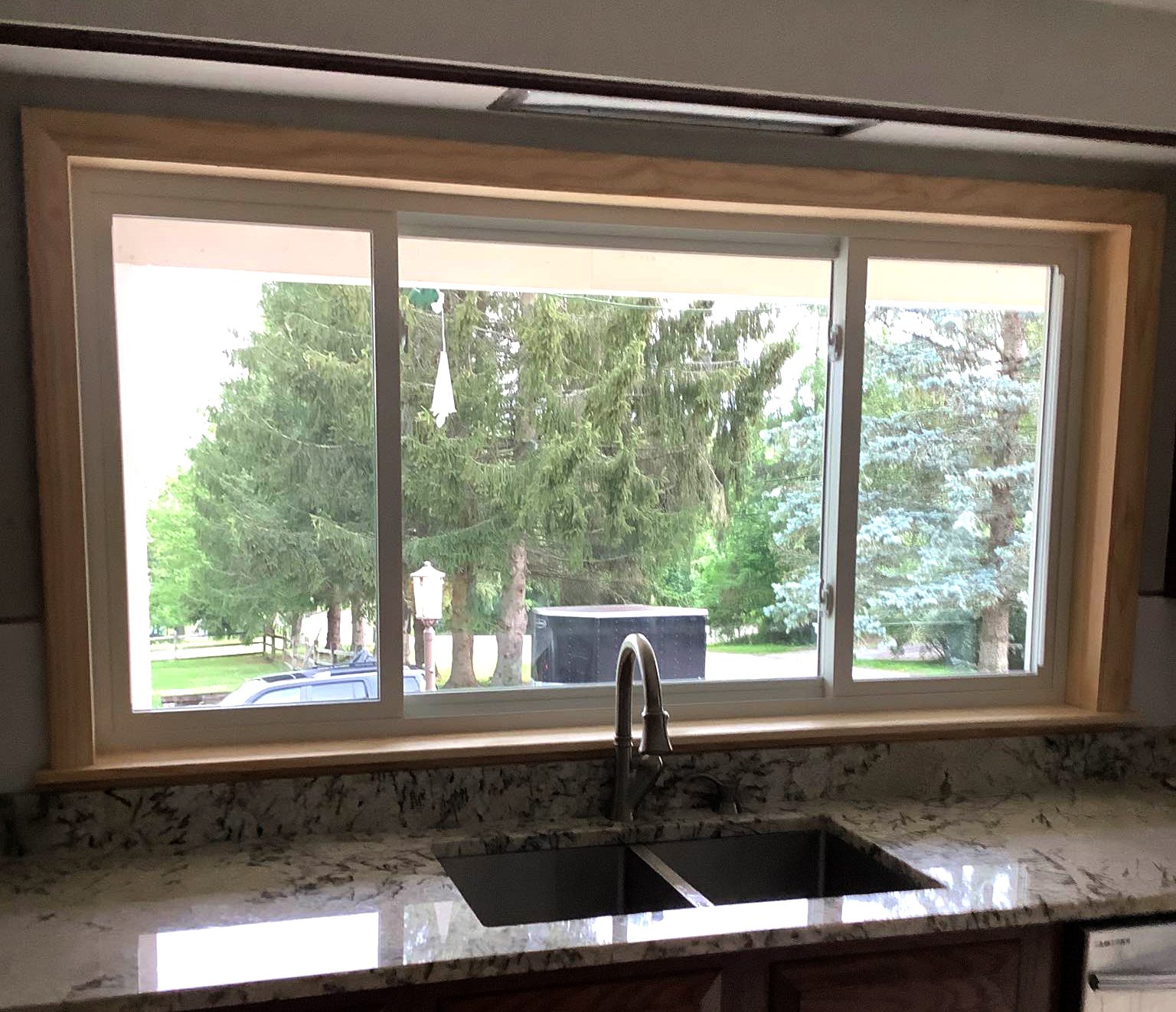 https://www.newyorksash.com/wp-content/uploads/2021/08/kitchen-slider-window.jpg