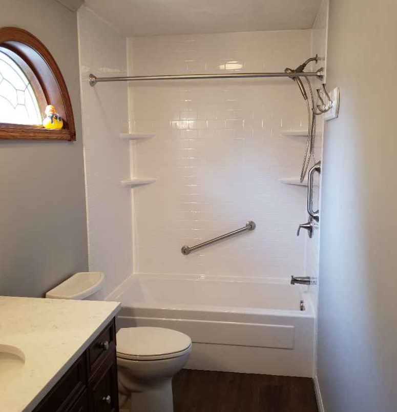 Featured: Bright Bathroom Remodel in Whitesboro