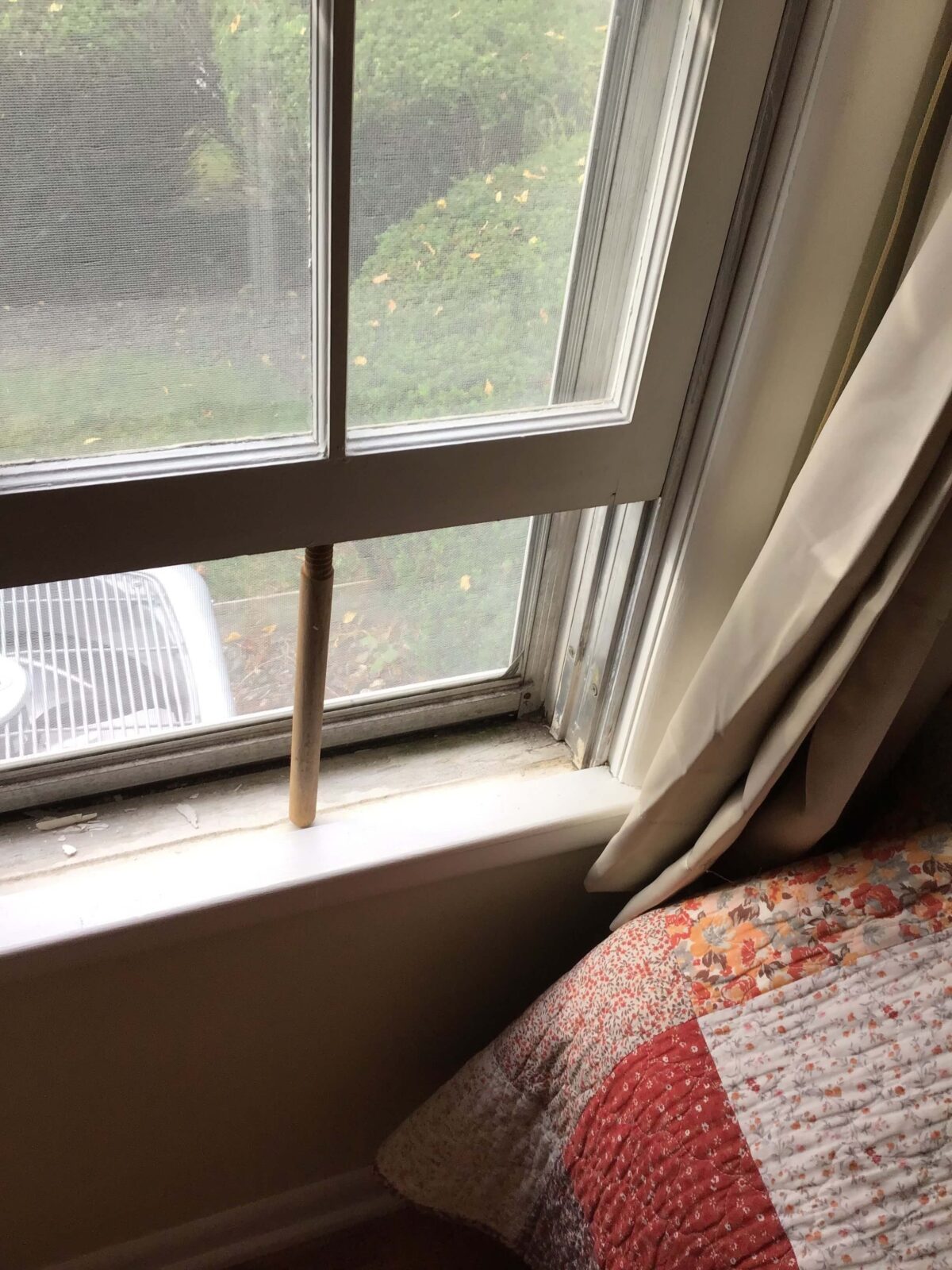 Double hung window before. Problem with bottom sash.
