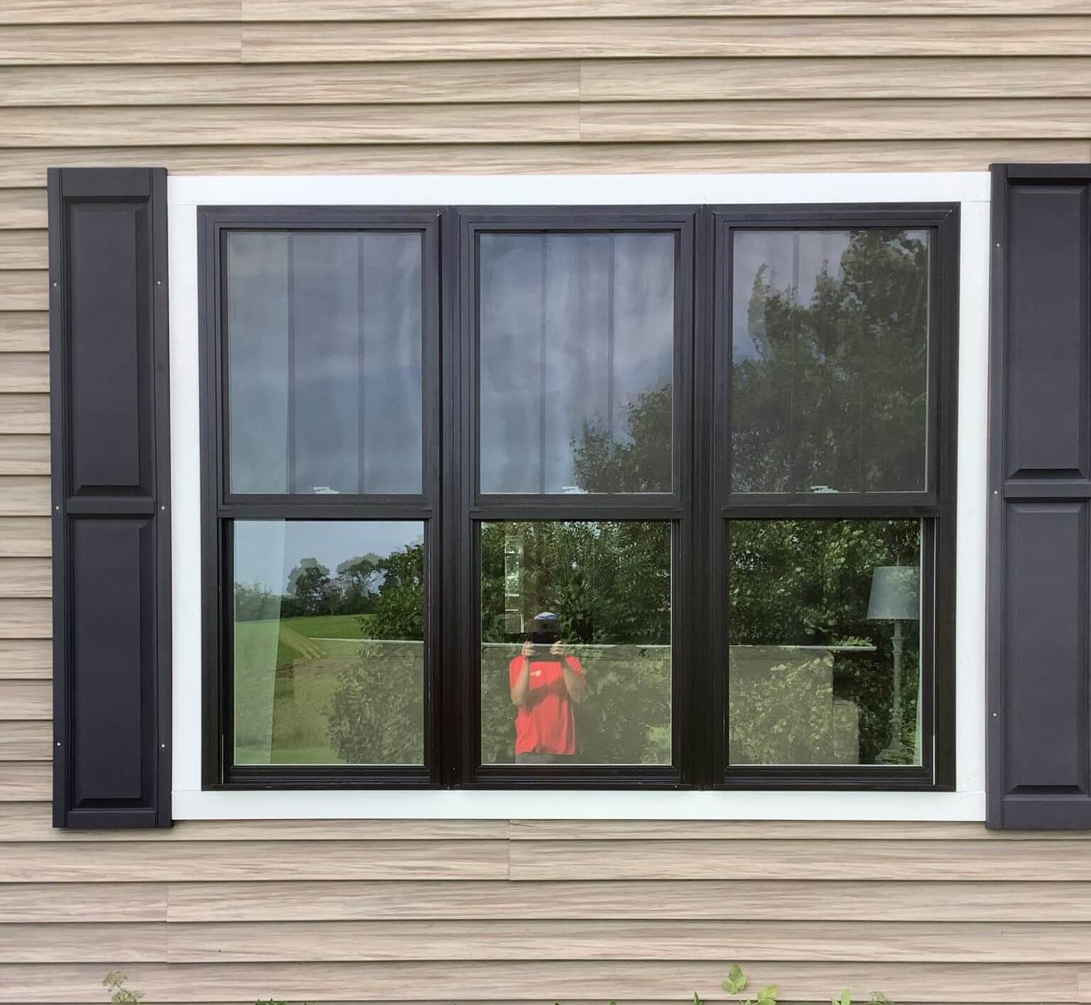 black-vinyl-double-hung-windows